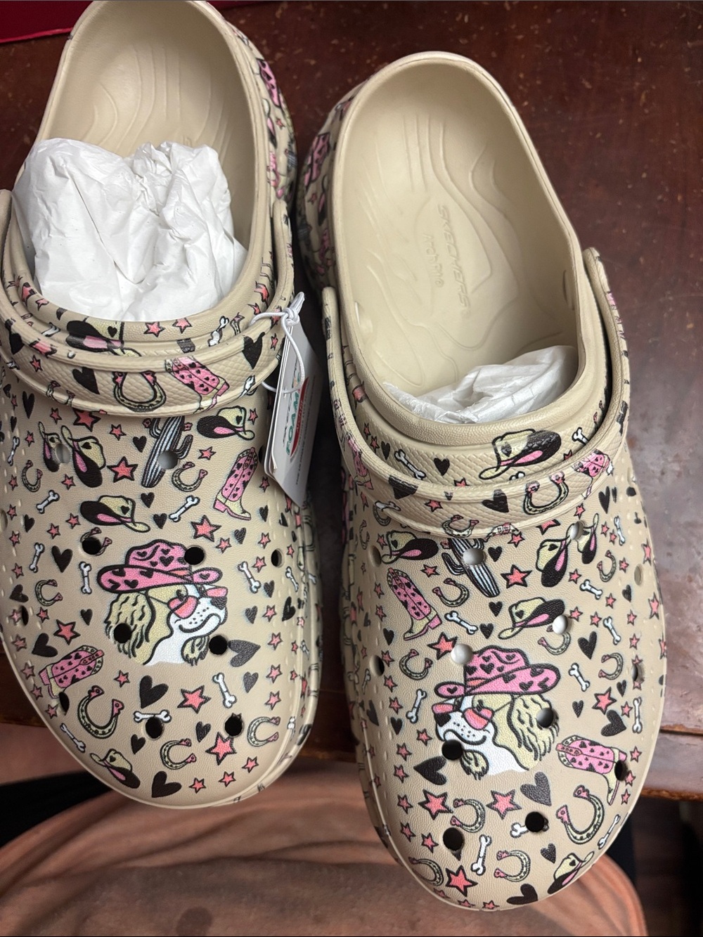 Skecher foamies arch fit let’s go girls cowgirl 11 crocs rodeo western cream